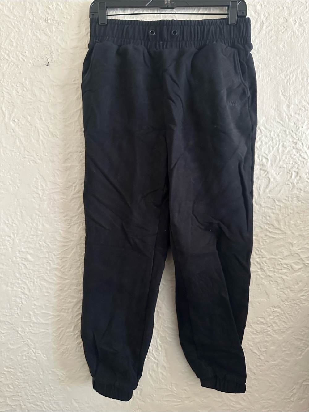 AYBL Black Thick Midweight Embroidered Joggers Sweatpants Medium